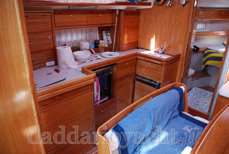 Bavaria 42 cruiser (2)