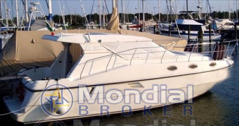 Azimut 32
