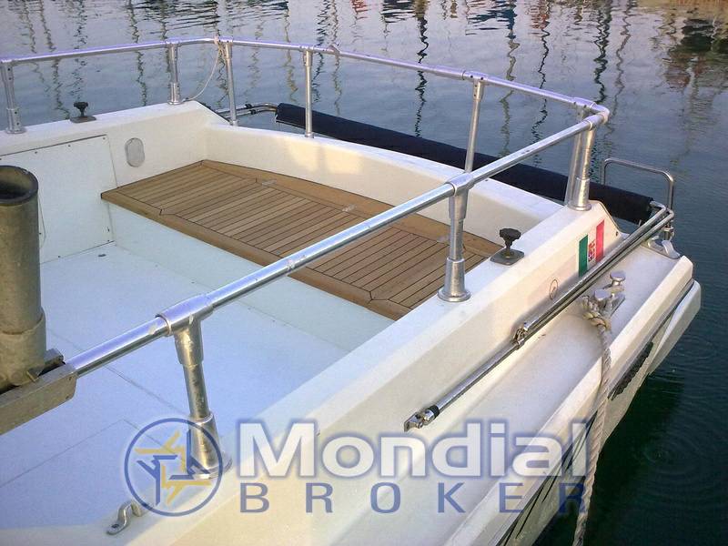 Mochi craft Dominator 31 fly