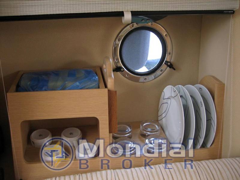 Cranchi Zaffiro 32