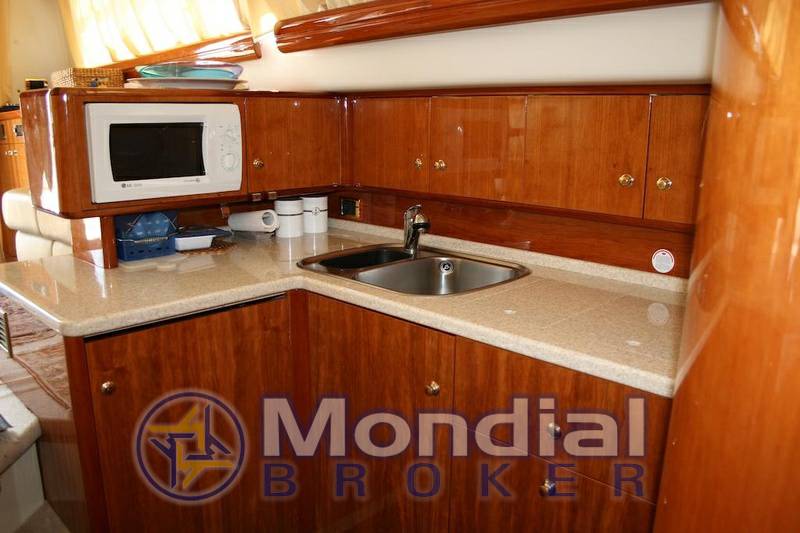 Cranchi Atlantique 40 fly
