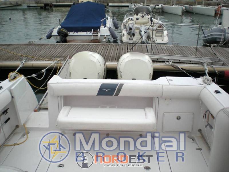 Proline 32 express