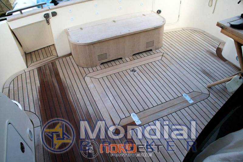 Cantieri estensi Goldstar 400 s