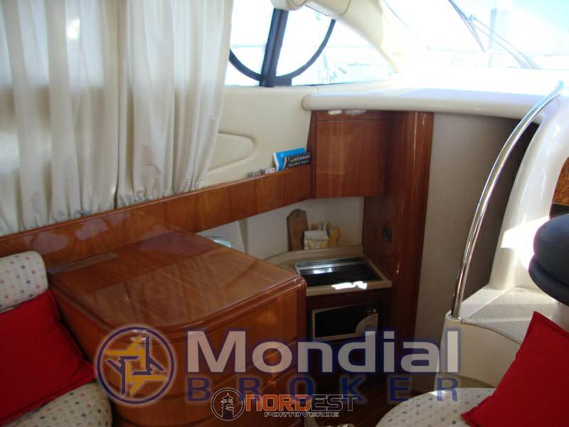 Azimut 39