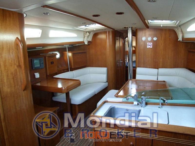 Jeanneau Legend 43