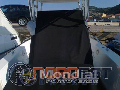 Mako marine 252