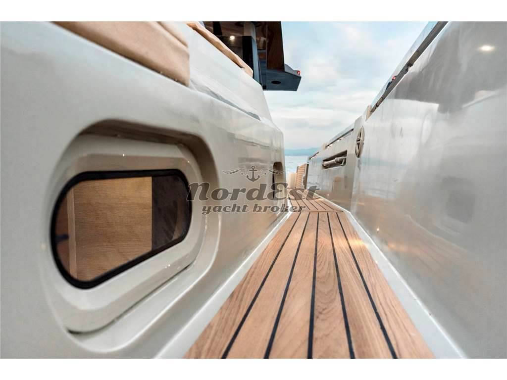 Awave Maxi rib 48