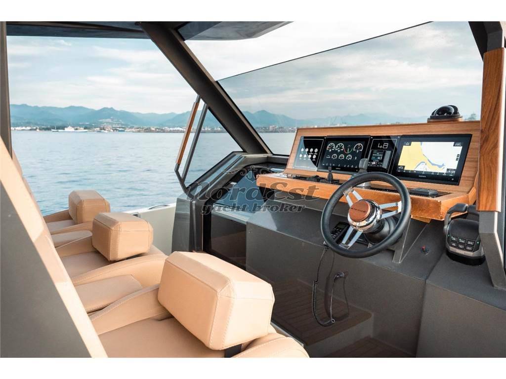 Awave Maxi rib 48