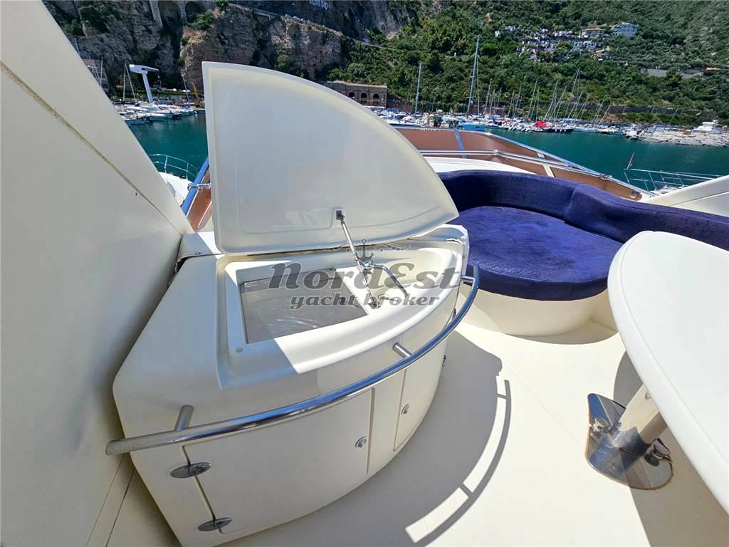 Azimut 55 fly evolution