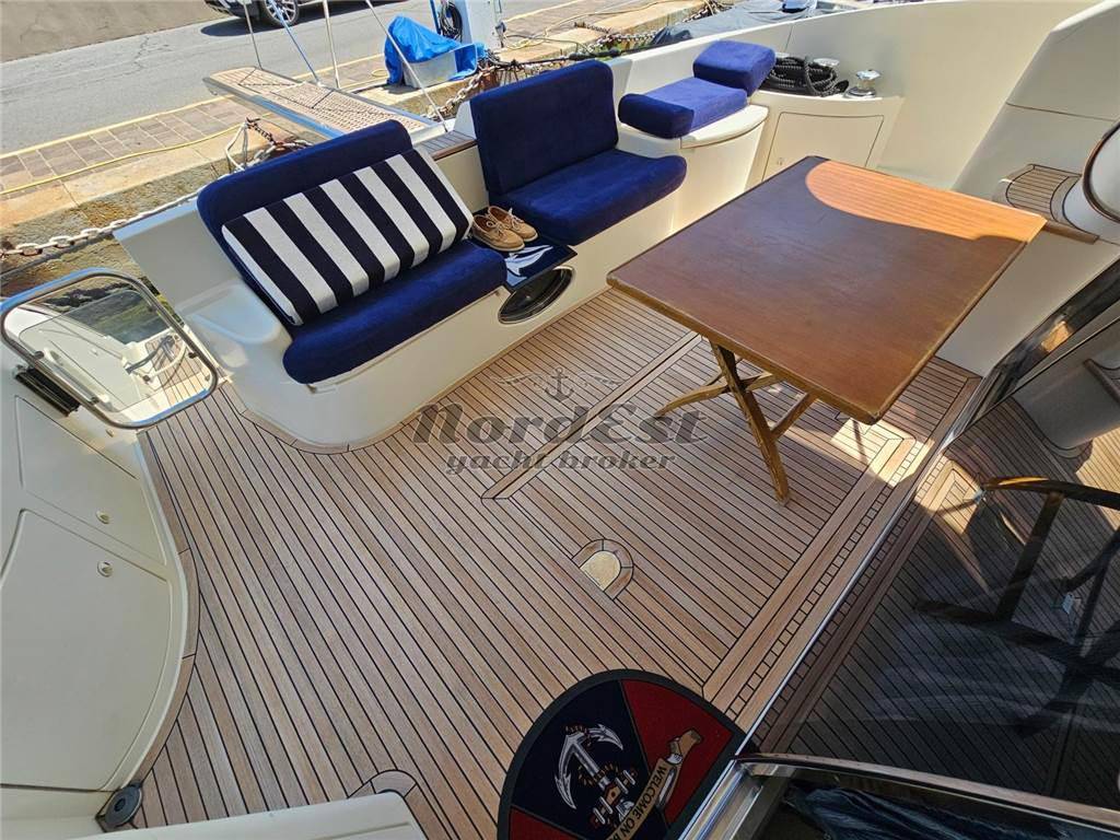 Azimut 55 fly evolution