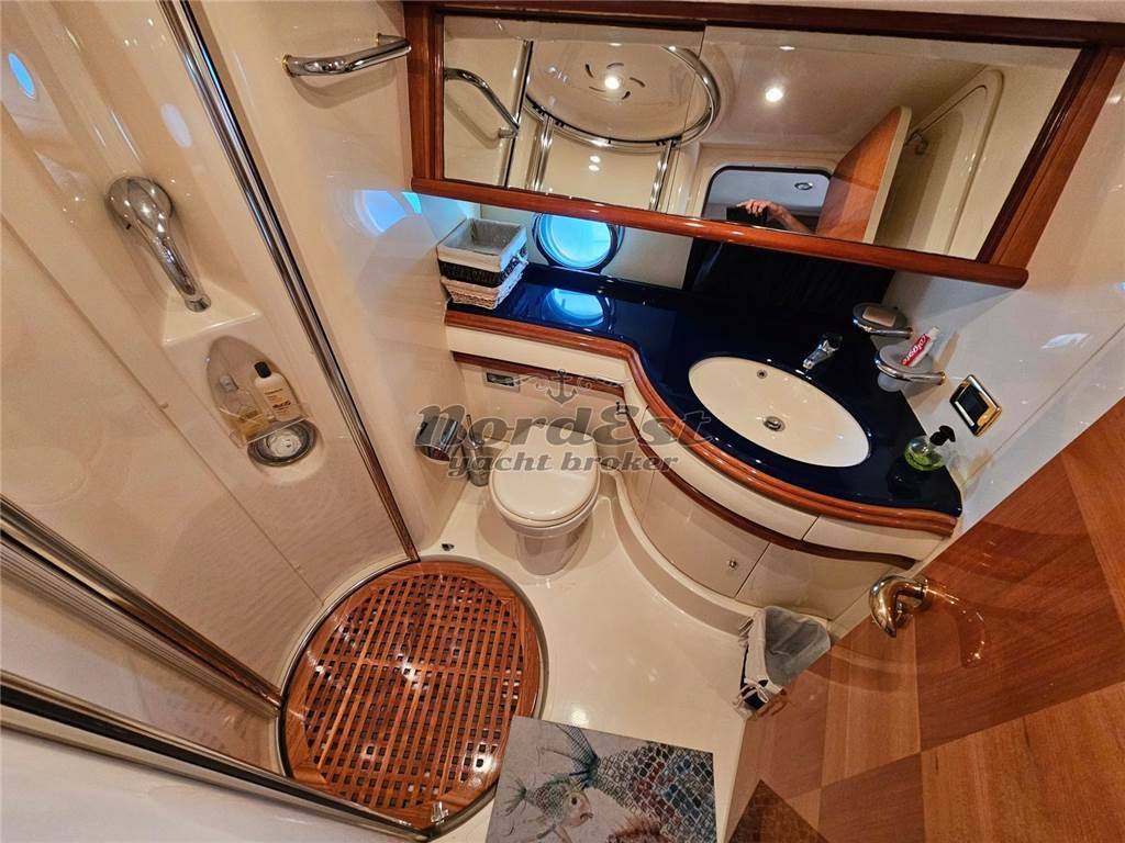 Azimut 55 fly evolution