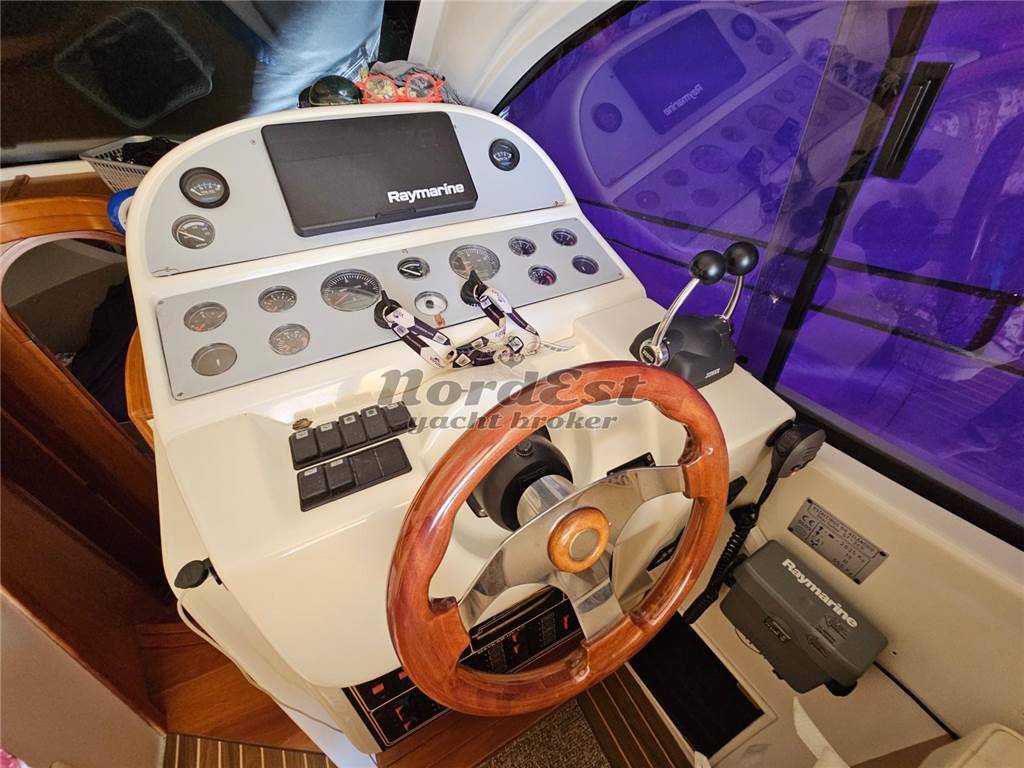 Starfisher St 34 cruiser fly