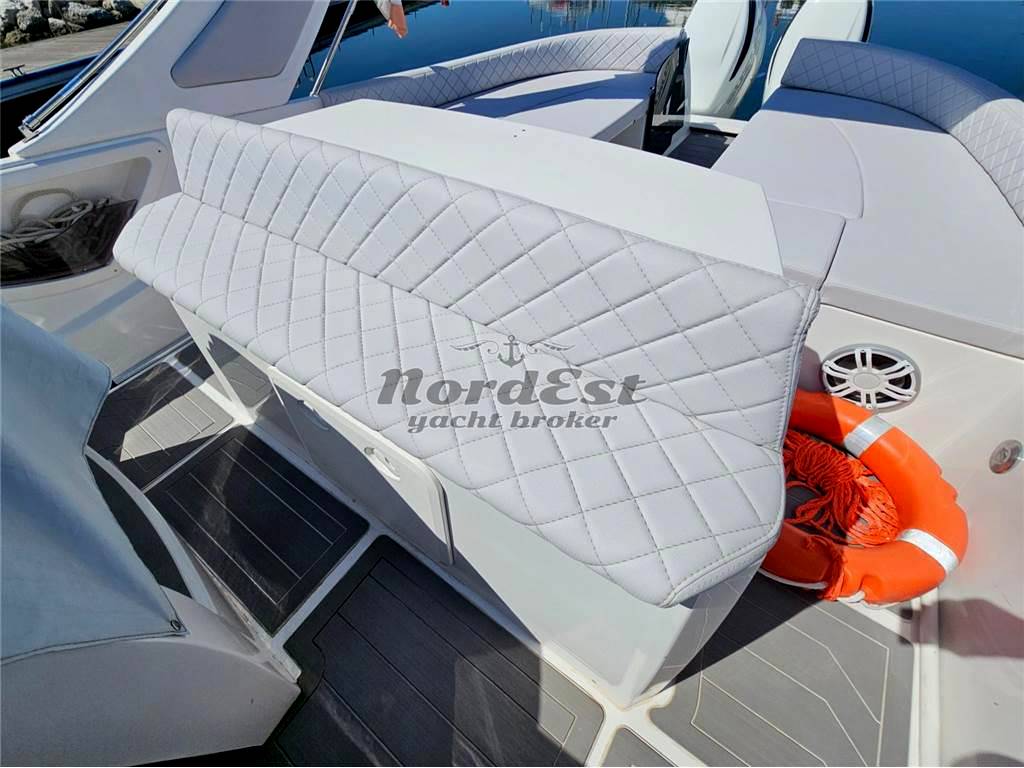 Sea prop Grand sport 31