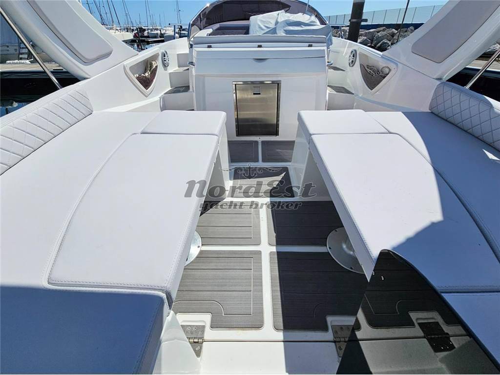Sea prop Grand sport 31