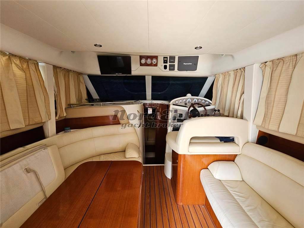 Jeanneau Prestige 32