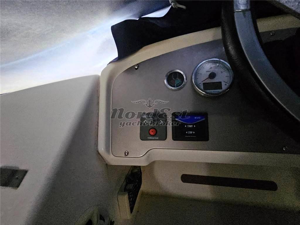 Jeanneau Prestige 32