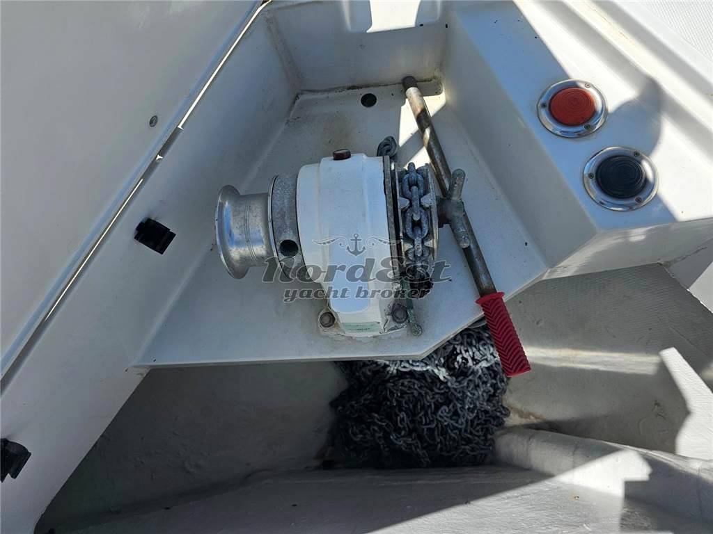 Ferretti 36 fly