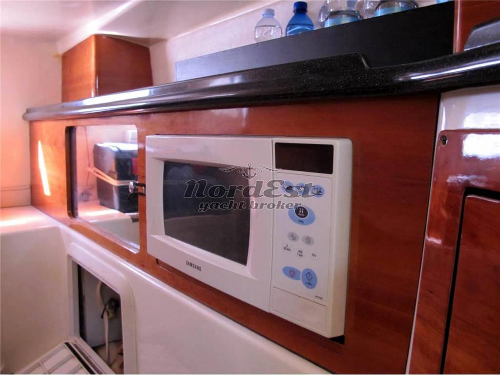 Edge water 265 express