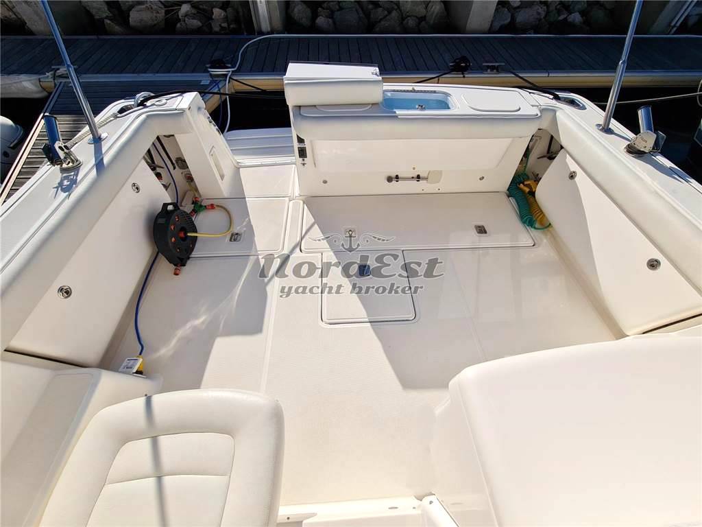 Tiara 3600 hard top ht