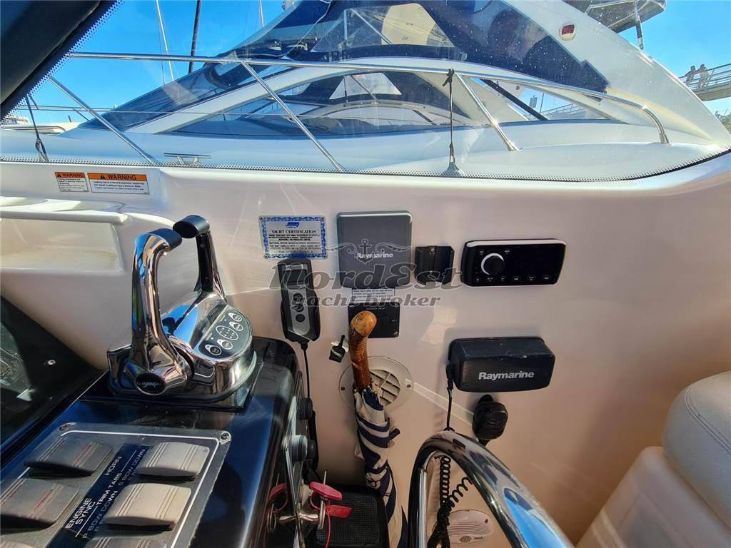 Tiara 3600 hard top ht