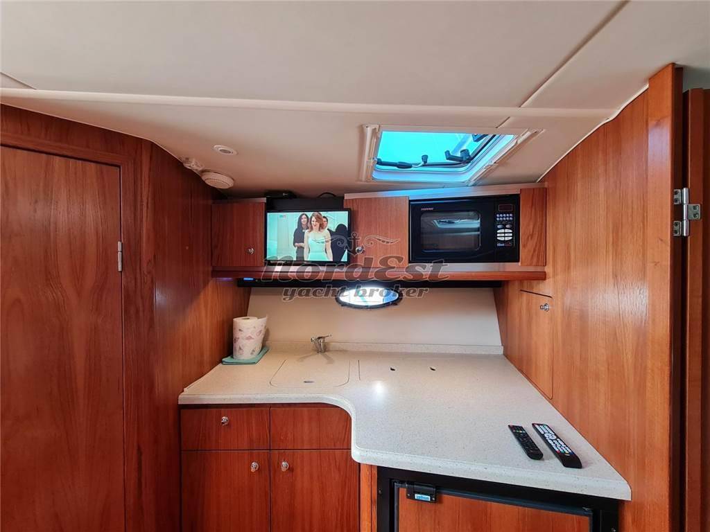 Tiara 3600 hard top ht