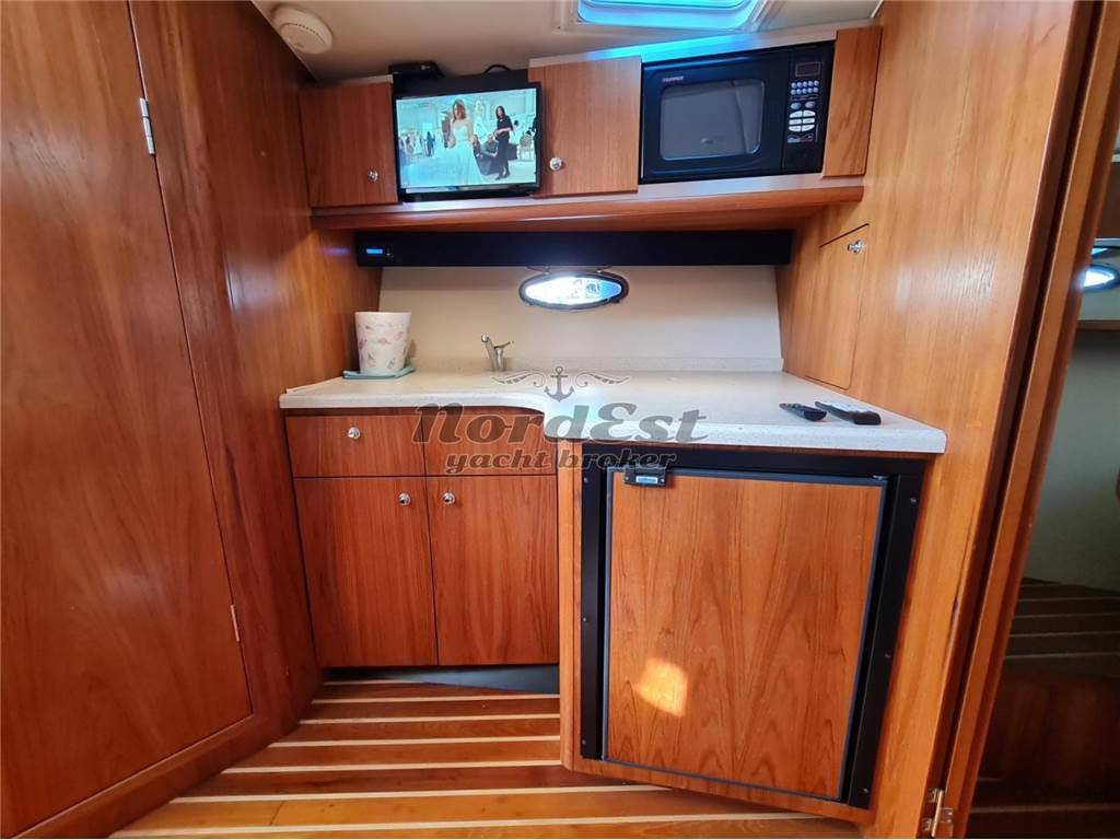 Tiara 3600 hard top ht
