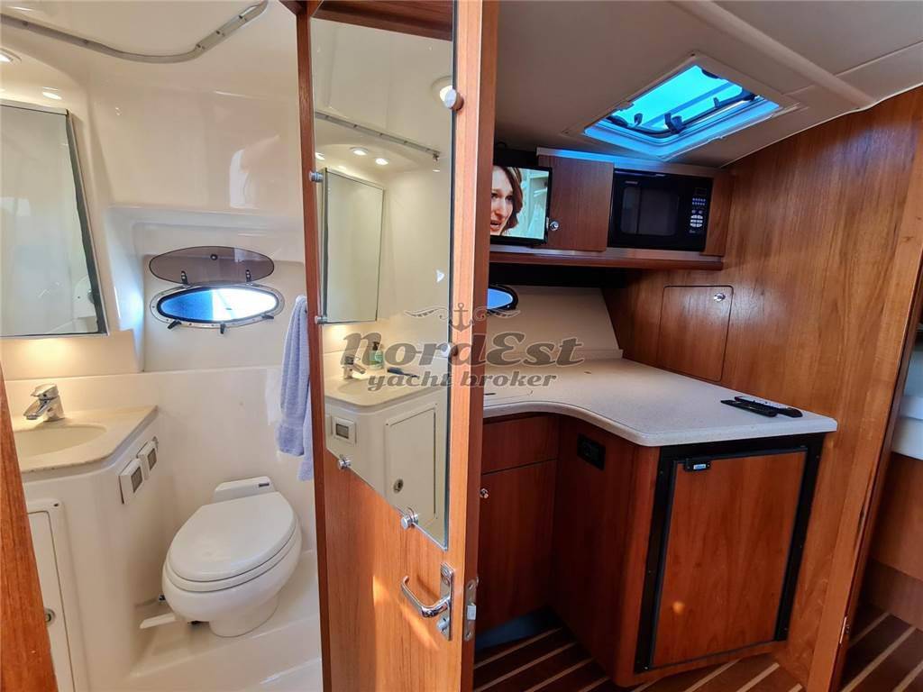 Tiara 3600 hard top ht