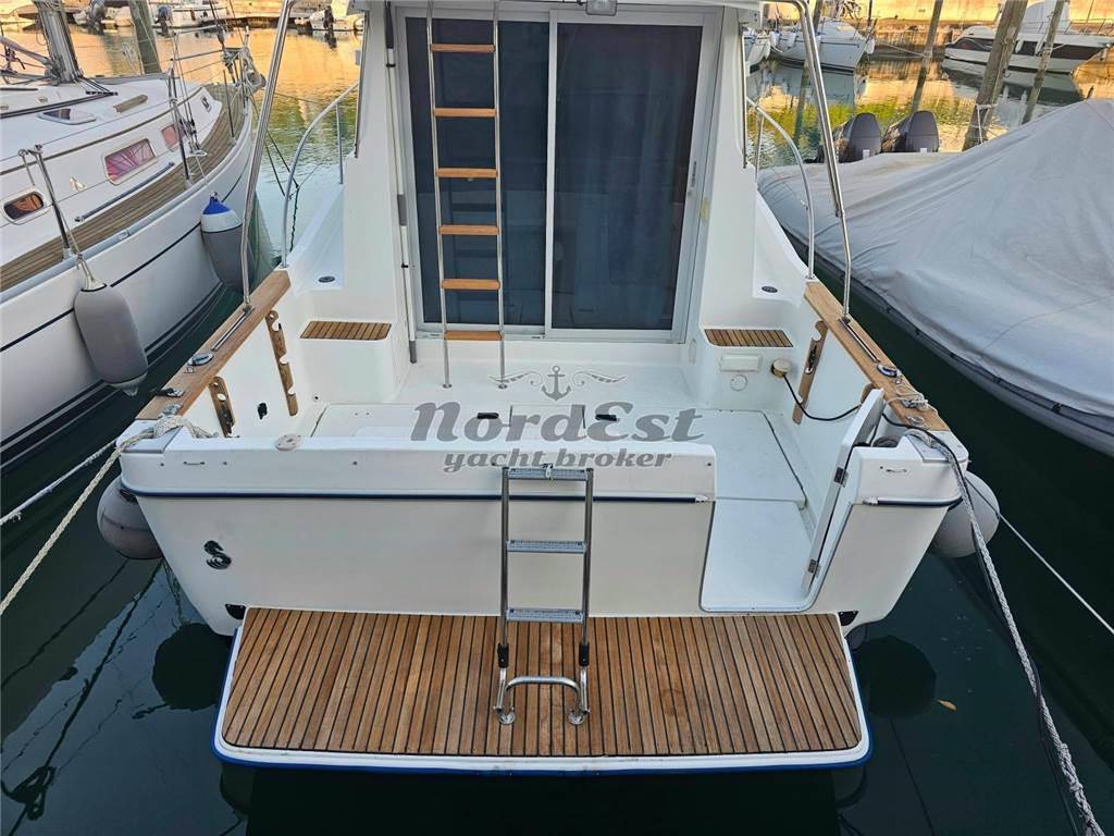 Beneteau Antares serie 9