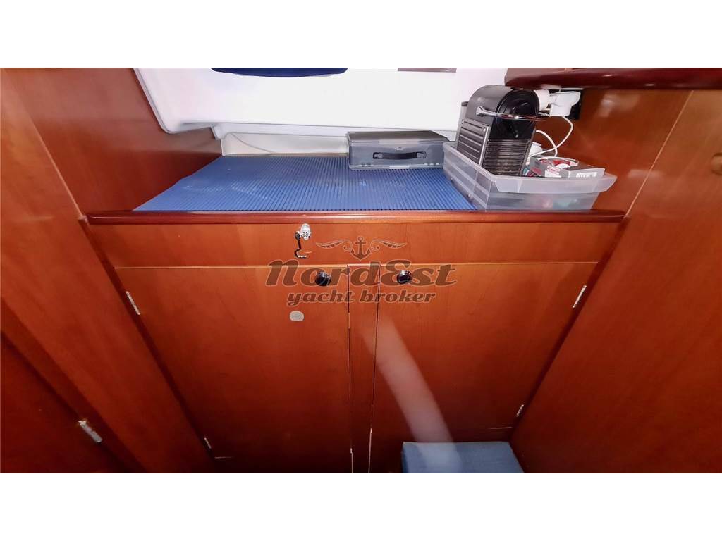 Beneteau Antares serie 9