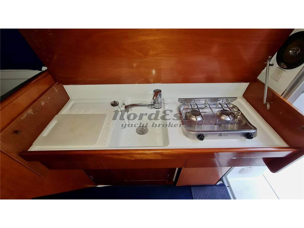 Beneteau Antares serie 9