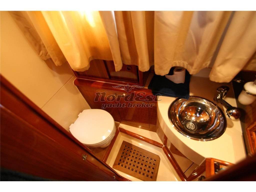 Mimi Libeccio 27 cabin
