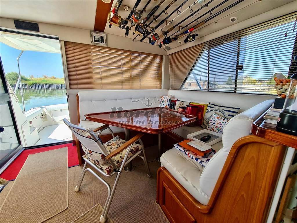 Riviera 39