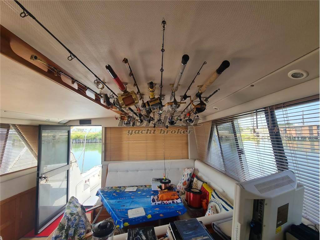 Riviera 39