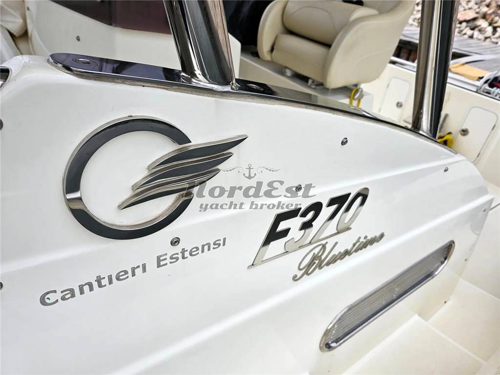 Cantieri estensi Bluetime 370