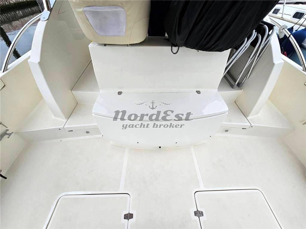 Cantieri estensi Bluetime 370