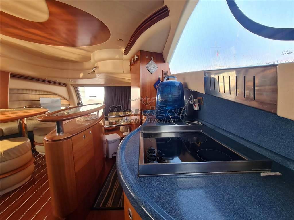 Azimut 55 fly