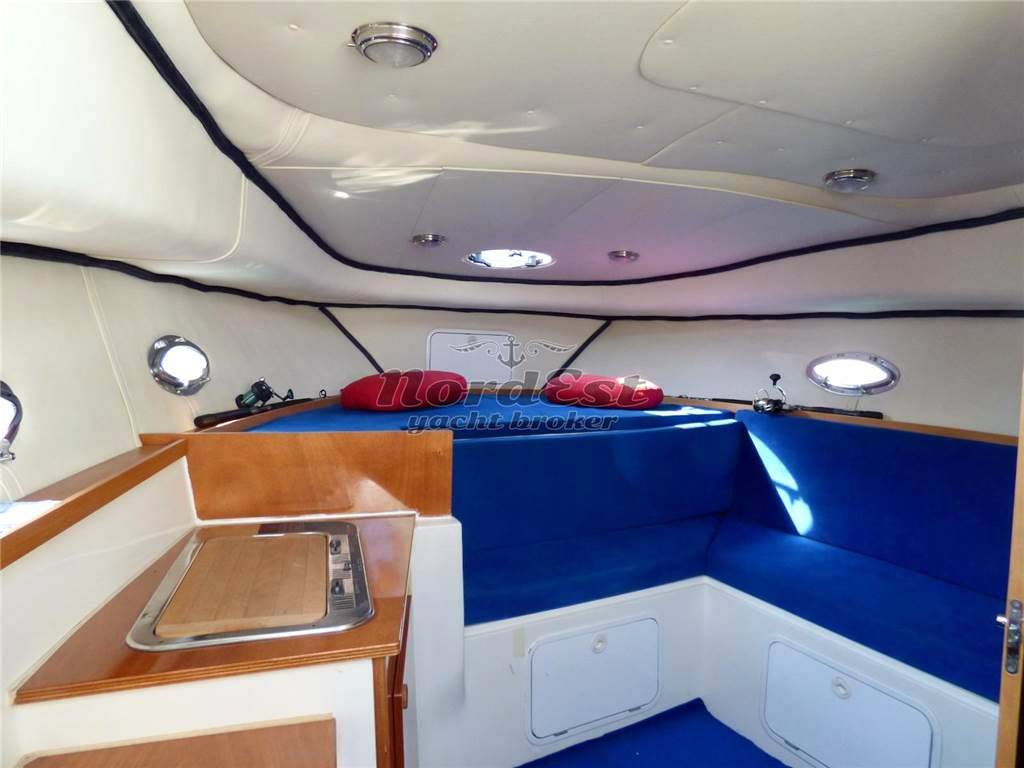 Starlight wide track Fisherman 27 (diesel)