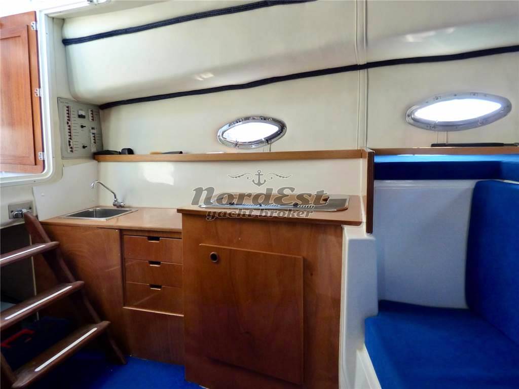 Starlight wide track Fisherman 27 (diesel)