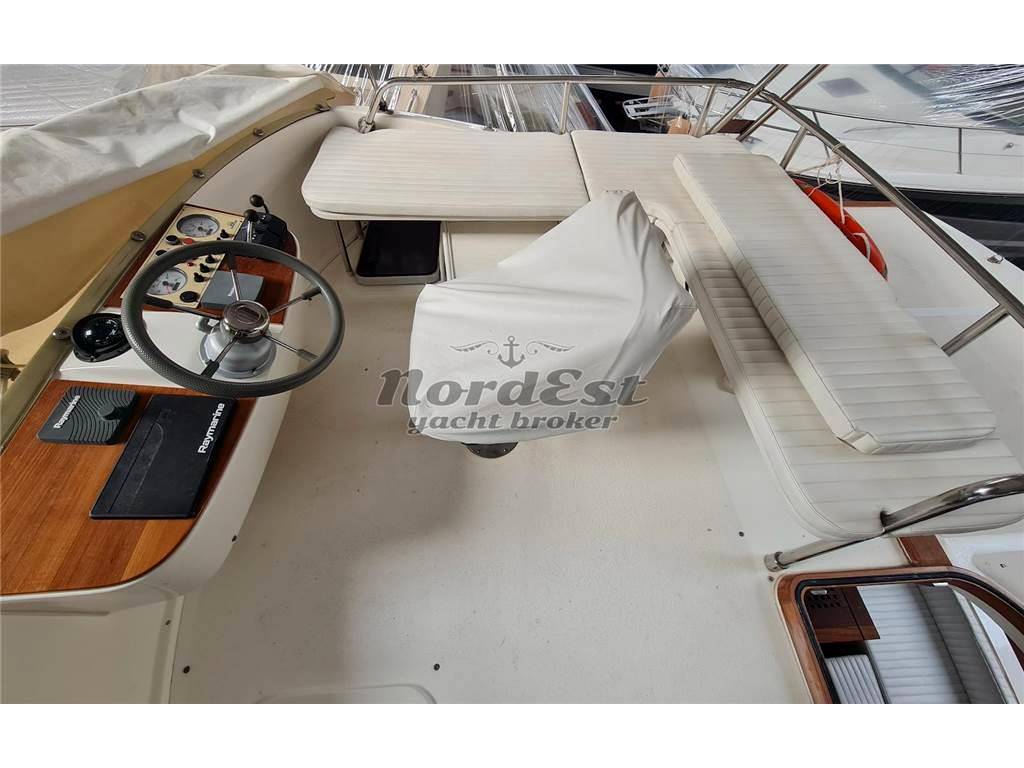 Cantieri estensi Goldstar 360 fly
