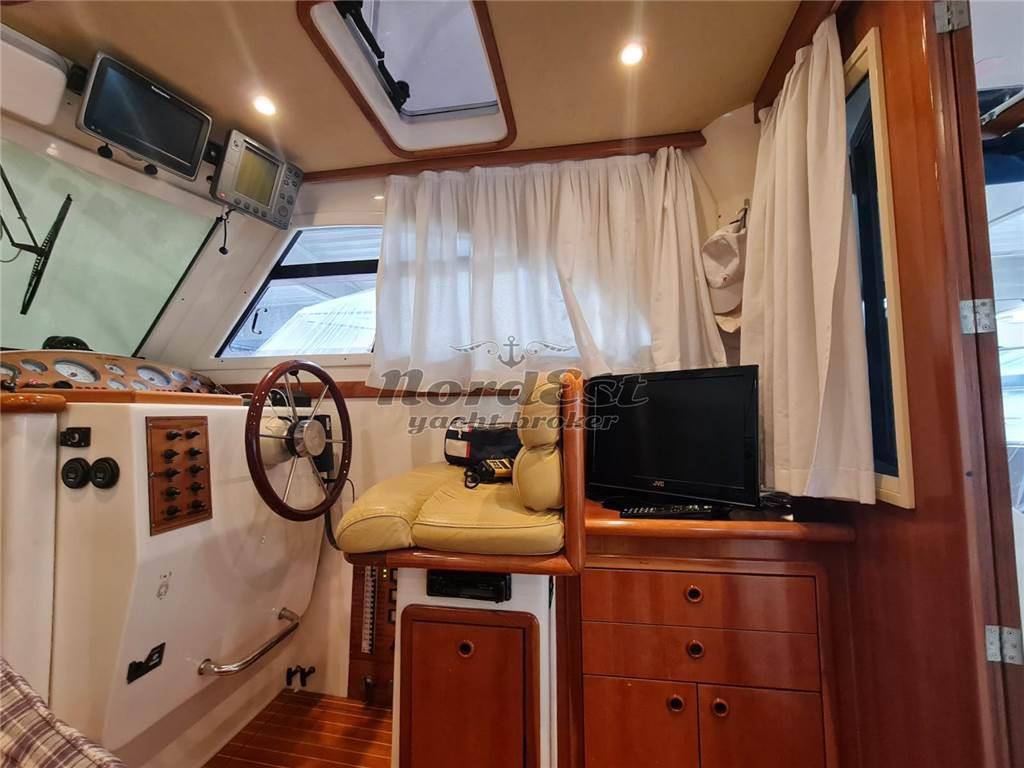 Cantieri estensi Goldstar 360 fly