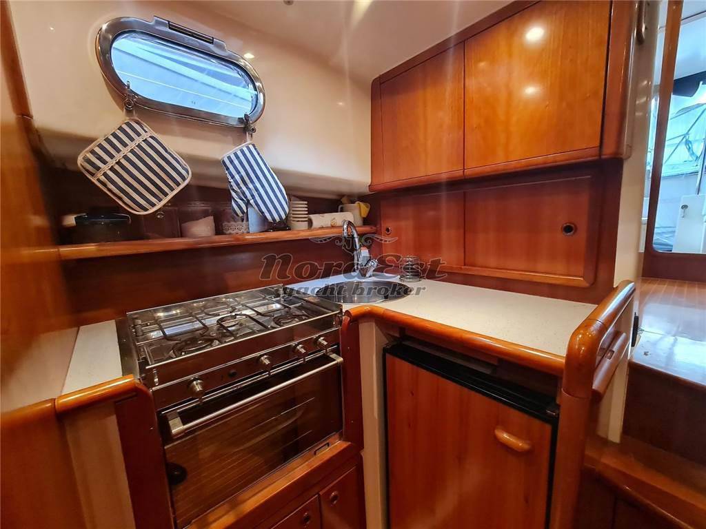 Cantieri estensi Goldstar 360 fly