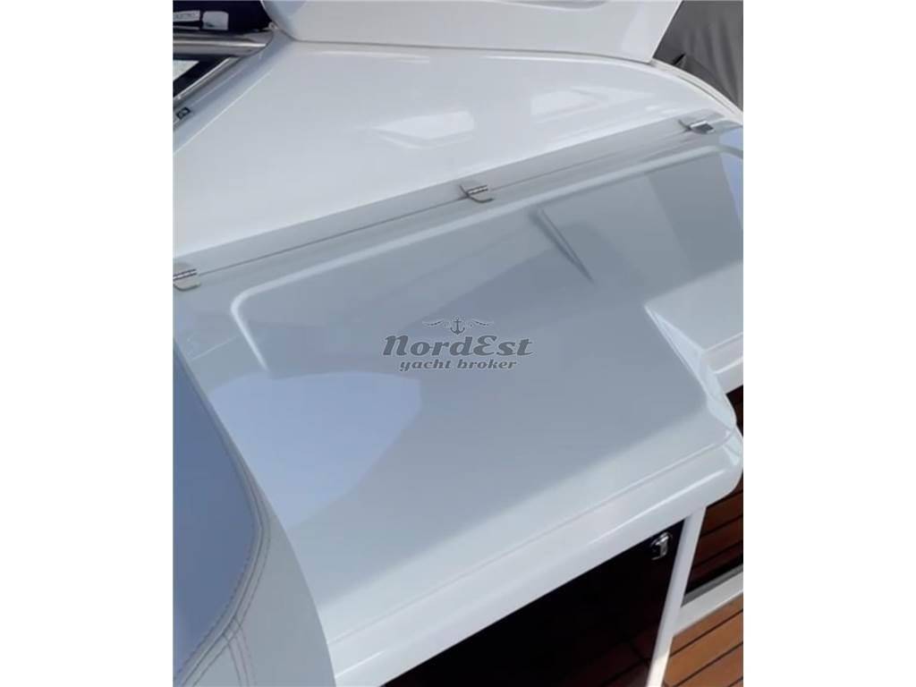 Cranchi Z35 - natante