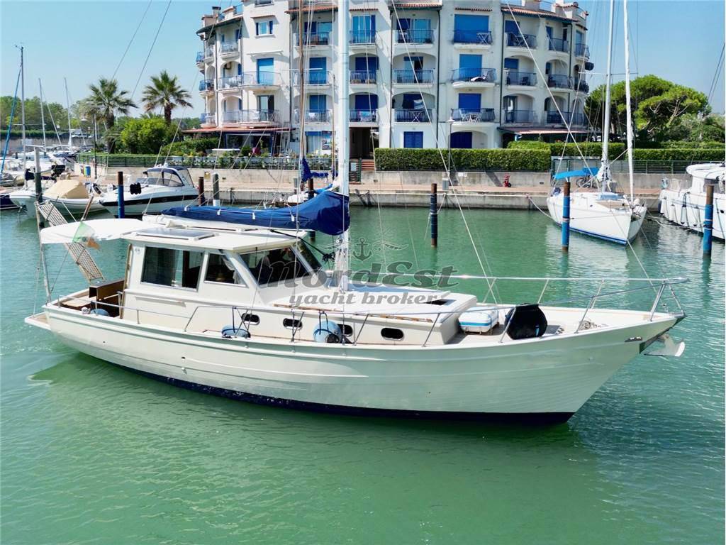 Franchini Motorsailer