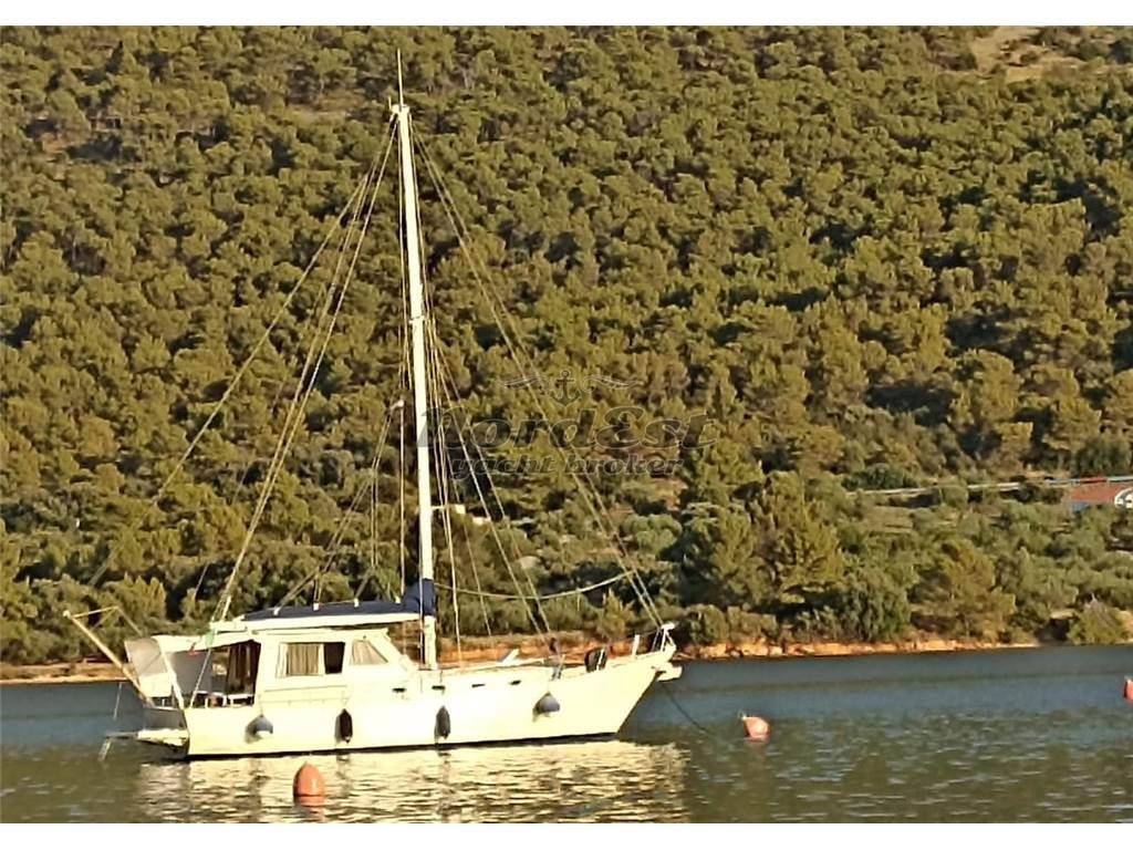 Franchini Motorsailer