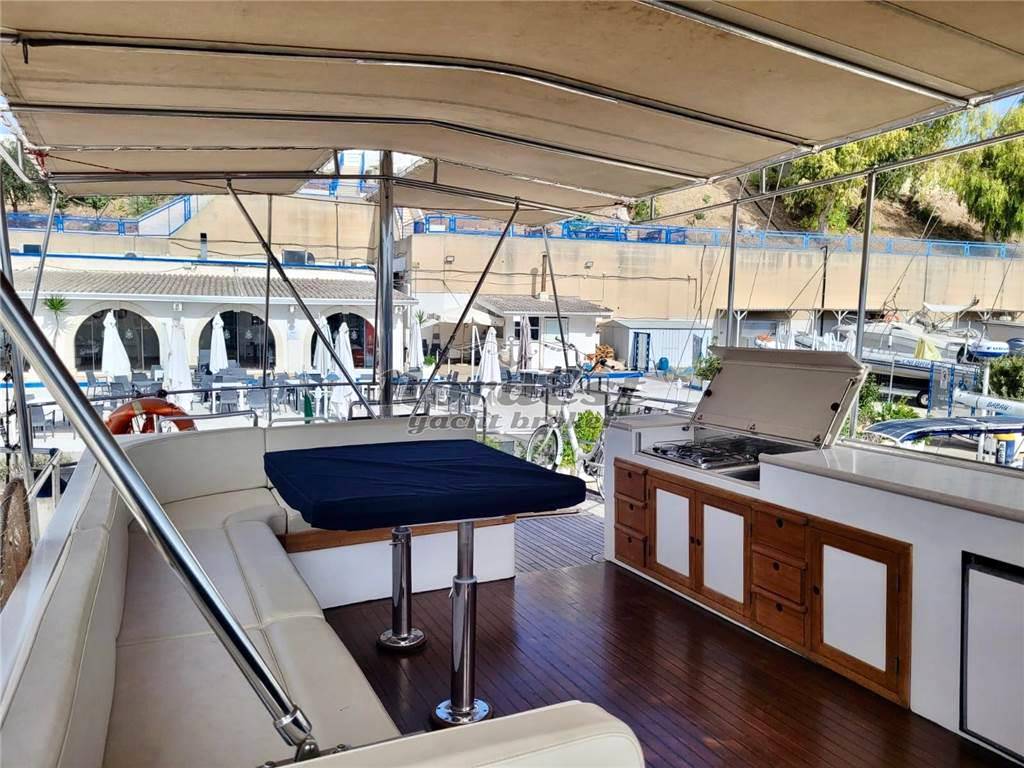 Hampton 50 trawler