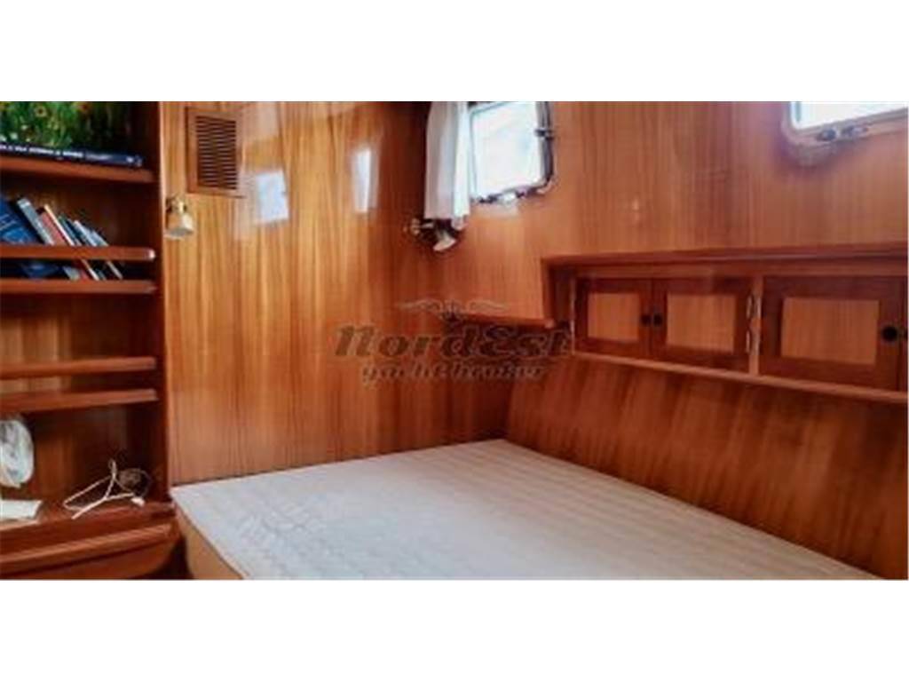 Hampton 50 trawler