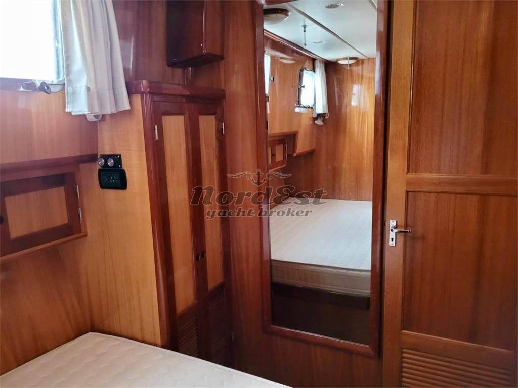 Hampton 50 trawler