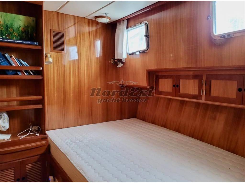 Hampton 50 trawler