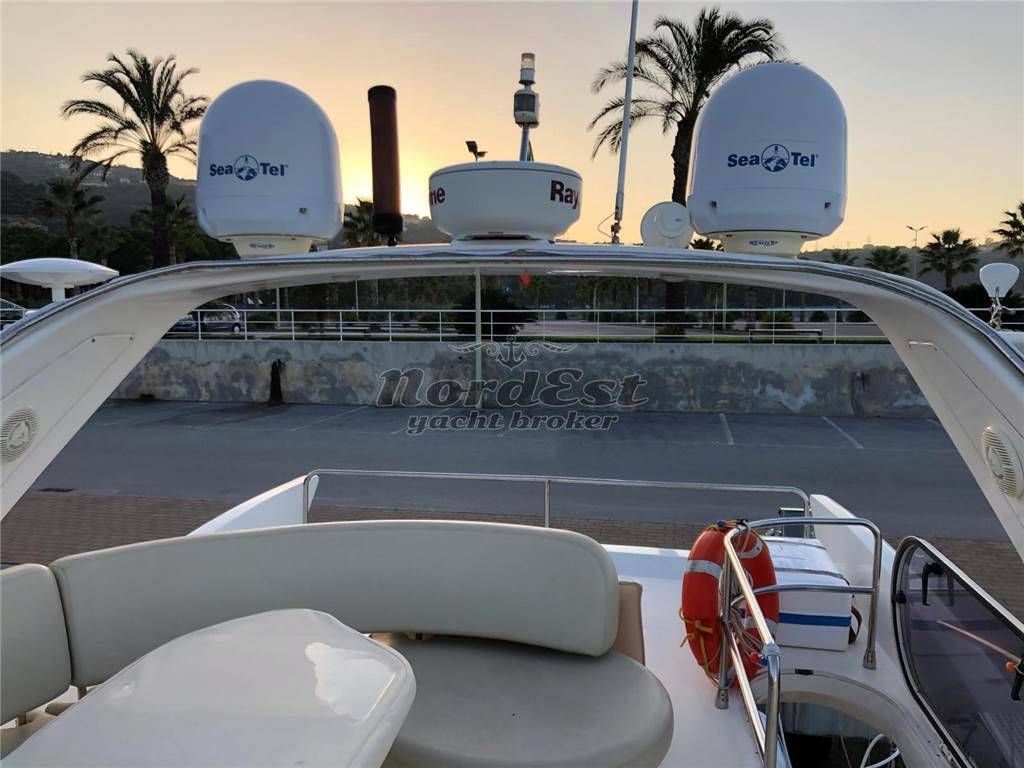 Azimut 50 fly