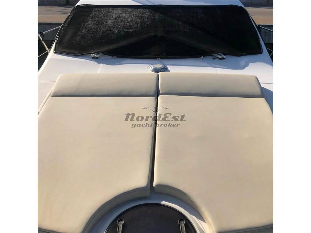 Azimut 50 fly